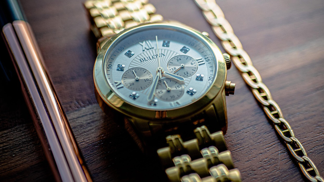 高額査定がつきやすい人気のブランド品　ロレックス　ROLEX