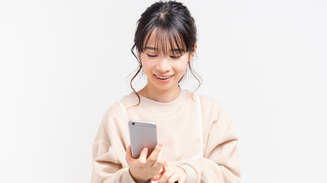 【出張買取の流れ】電話またはインターネットから予約(時間や商品など)